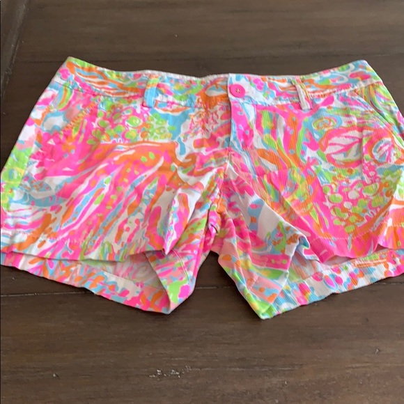 Lilly Pulitzer shorts - Picture 3 of 5